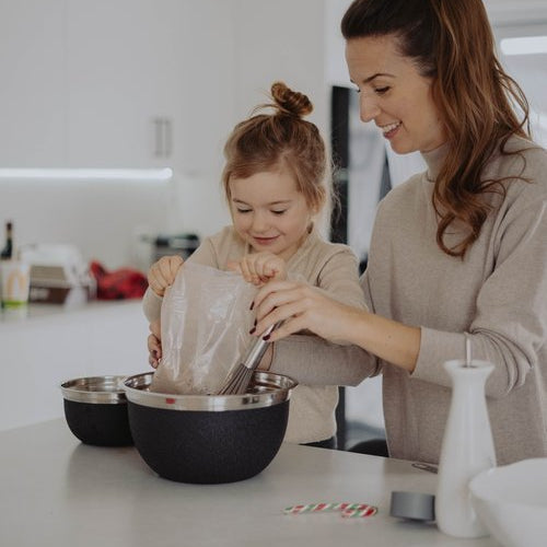 Chocolate Cake Pops - Bubba & Me