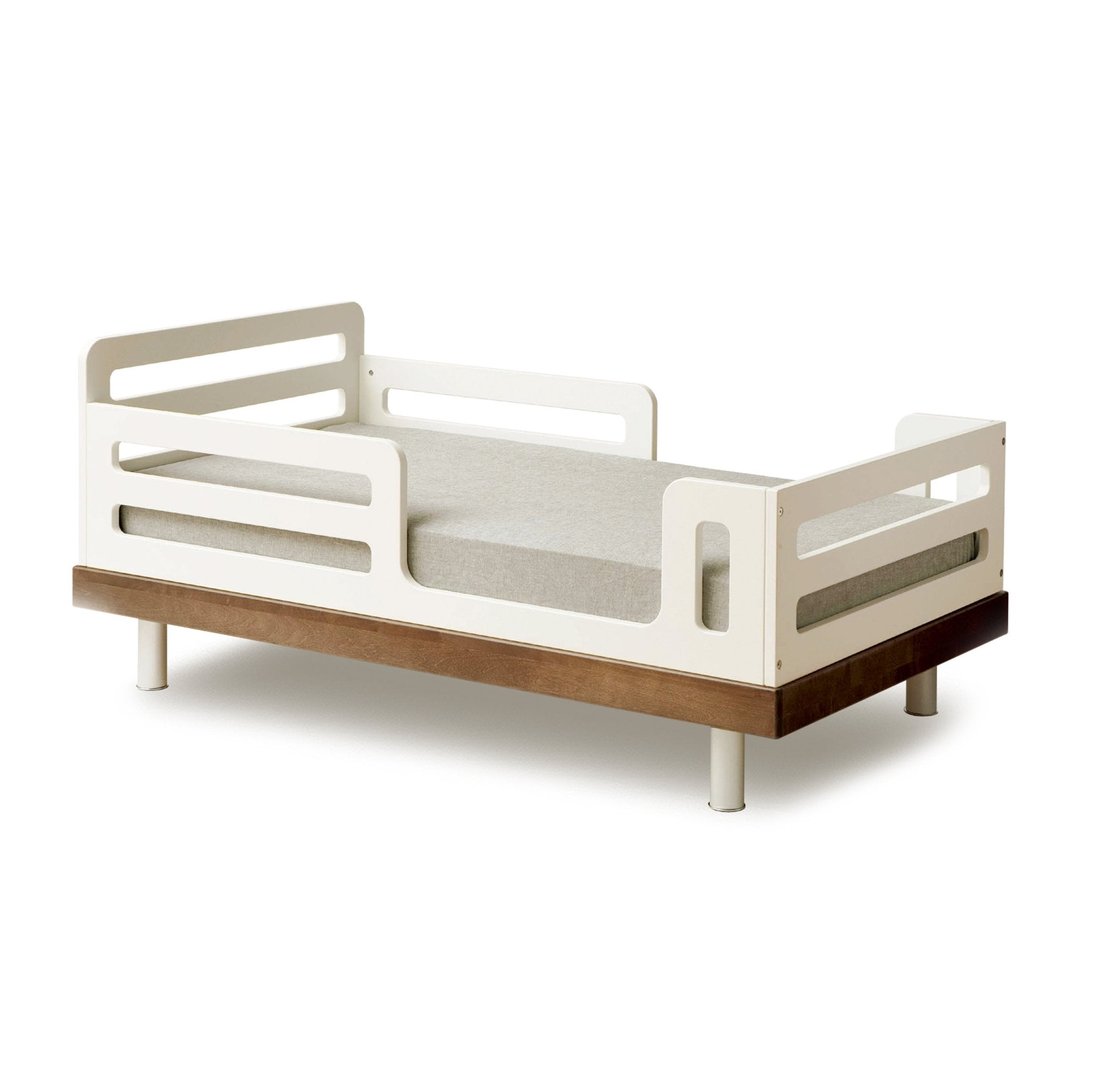 Oeuf | Classic Toddler Bed - Bubba & Me