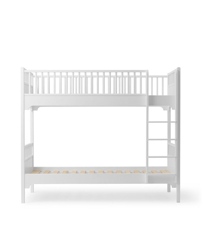 Oliver Furniture | Seaside Classic Bunk Bed With Vertical Ladder - Bubba & Me